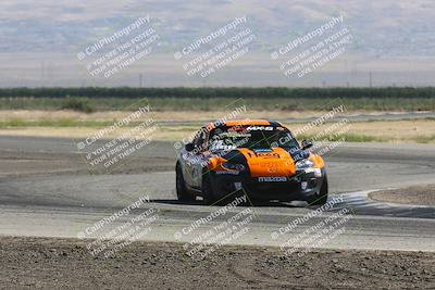 media/Jun-01-2024-CalClub SCCA (Sat) [[0aa0dc4a91]]/Group 5/Race/